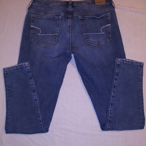 Jeans - Picture 2 of 5